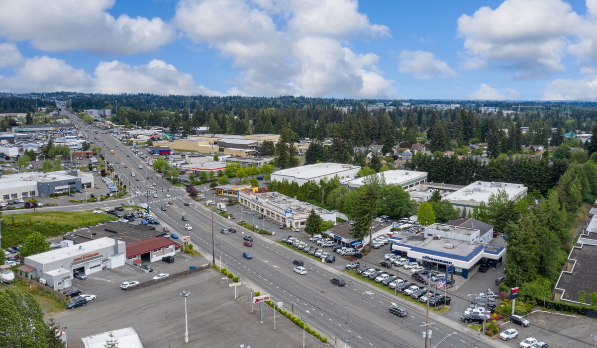 Former Mercedes Benz & Abbey Carpet Locations photo 1