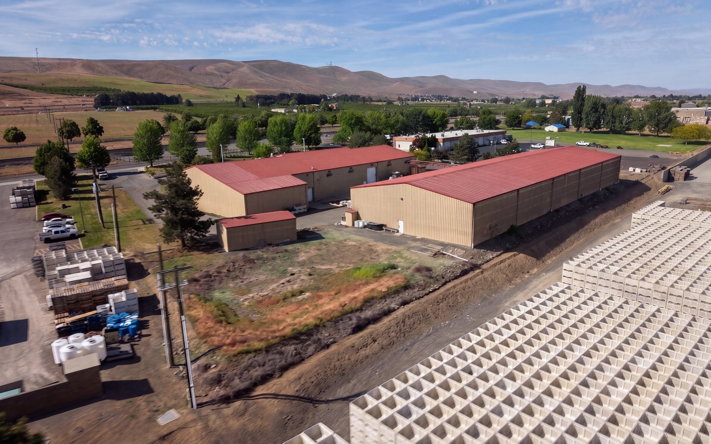 Flex Industrial and Cold Storage Facility Receivership Sale photo 3