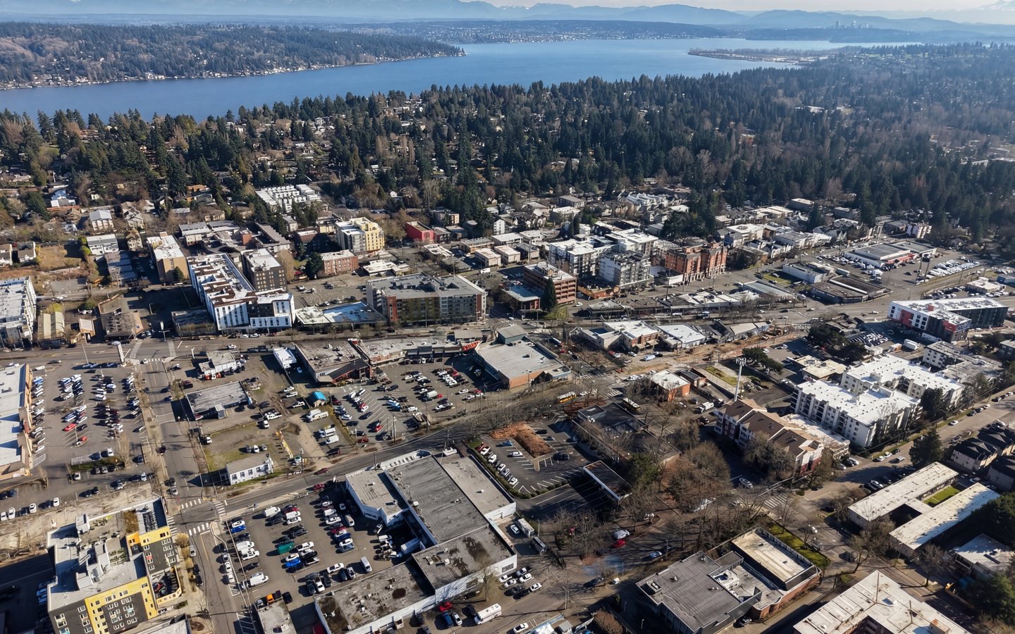 Lake City Square photo 3
