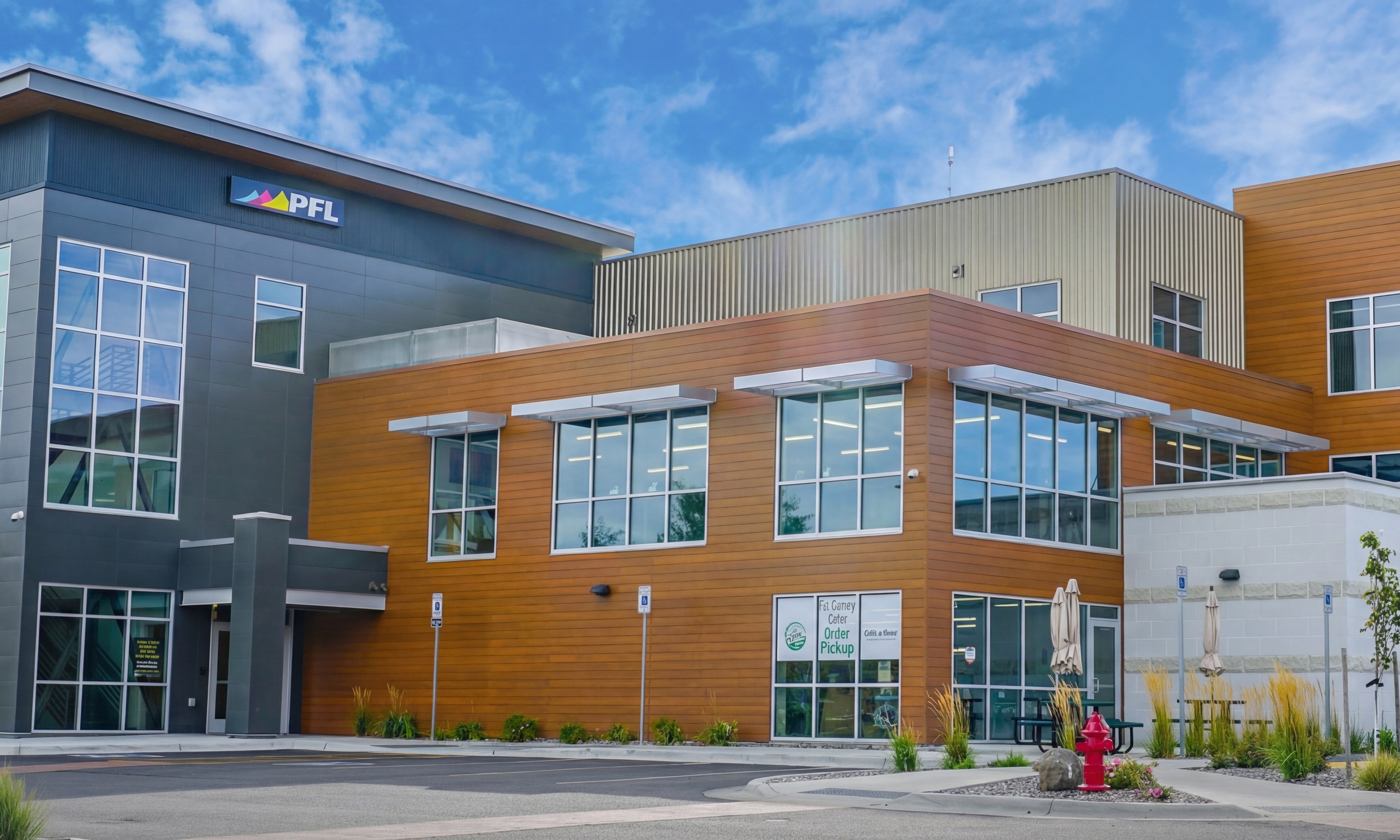 Blackmore Bend Office