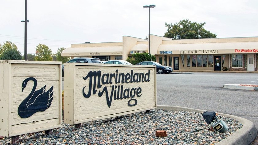Marineland Retail Center