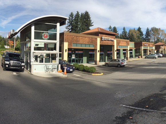 Hilltop Retail Center