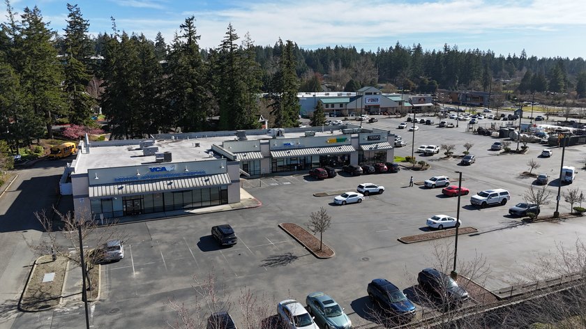 Bucklin Place Retail Center